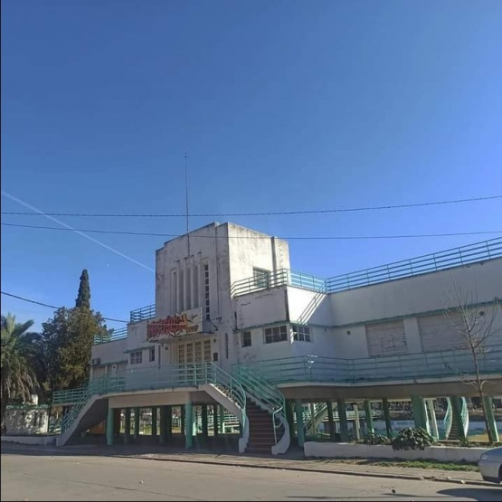 Tras su puesta en valor, reinauguran el Casino Municipal 